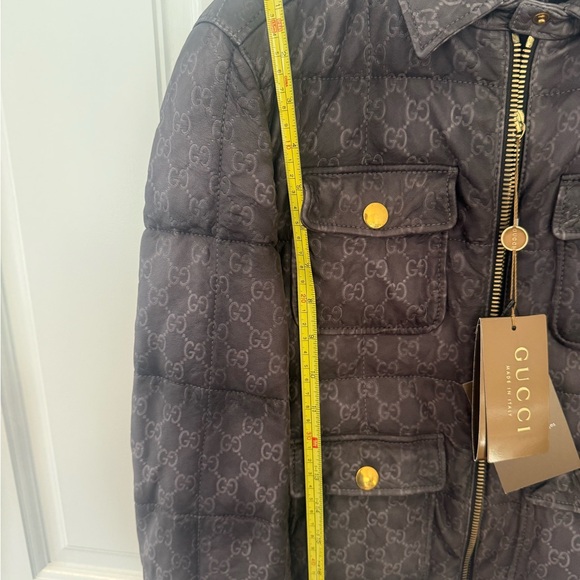 Gucci embossed GG leather jacket - Picture 10 of 16